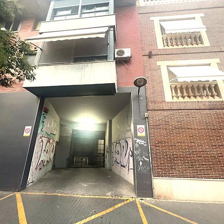 Esmeralda Apartment With Free Private Underground Parking Valencia Luaran gambar